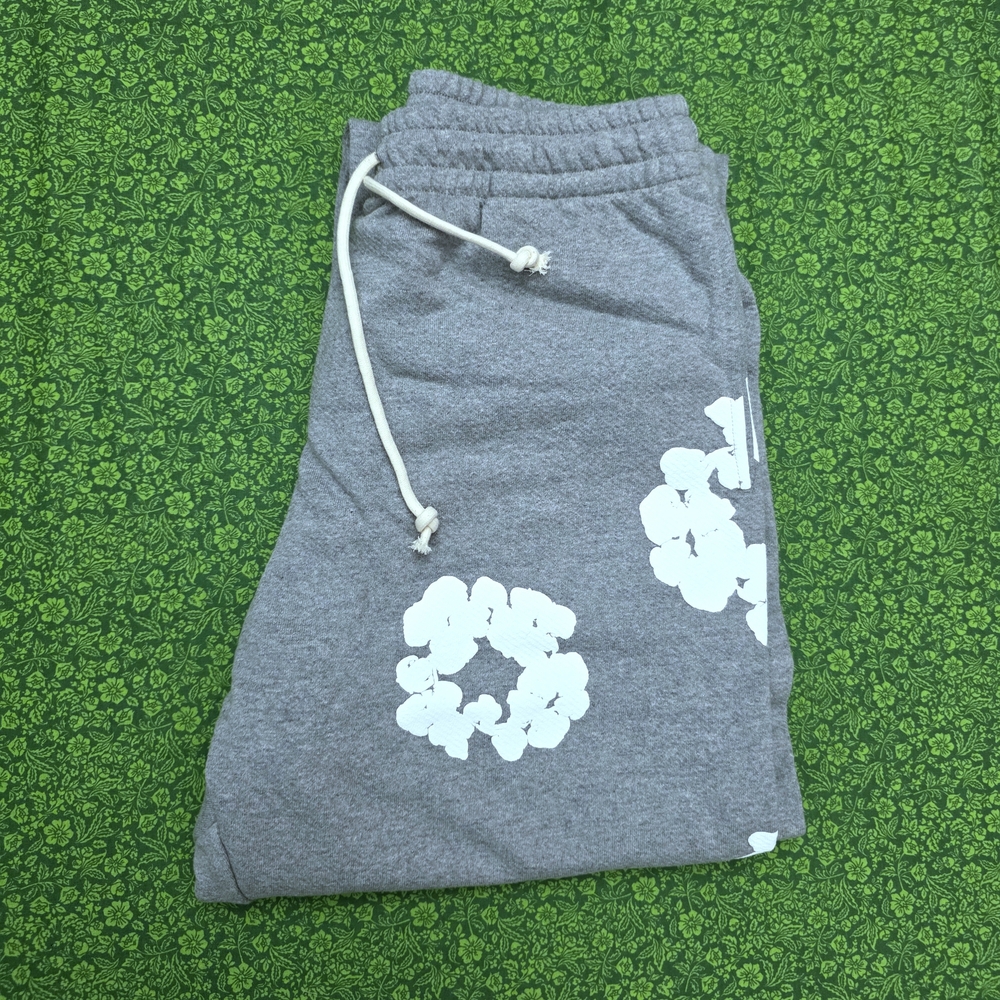 Denim Tear Grey Sweatpants with White Florals Unisex - Picture 10 of 12